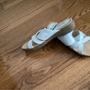 Denver Hayes sandals